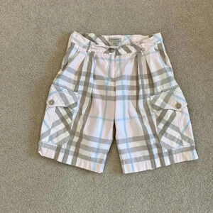 Burberry kids plaid light pink shorts in size 10
